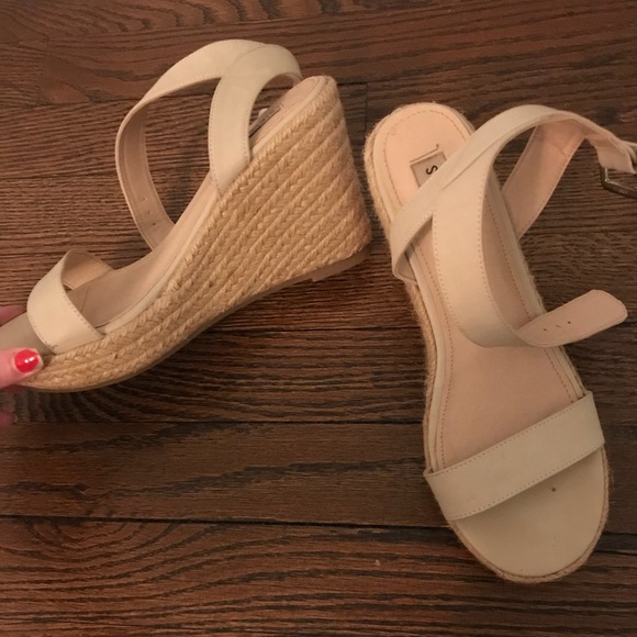 Steve Madden Shoes - Steve Madden wedges size 7
